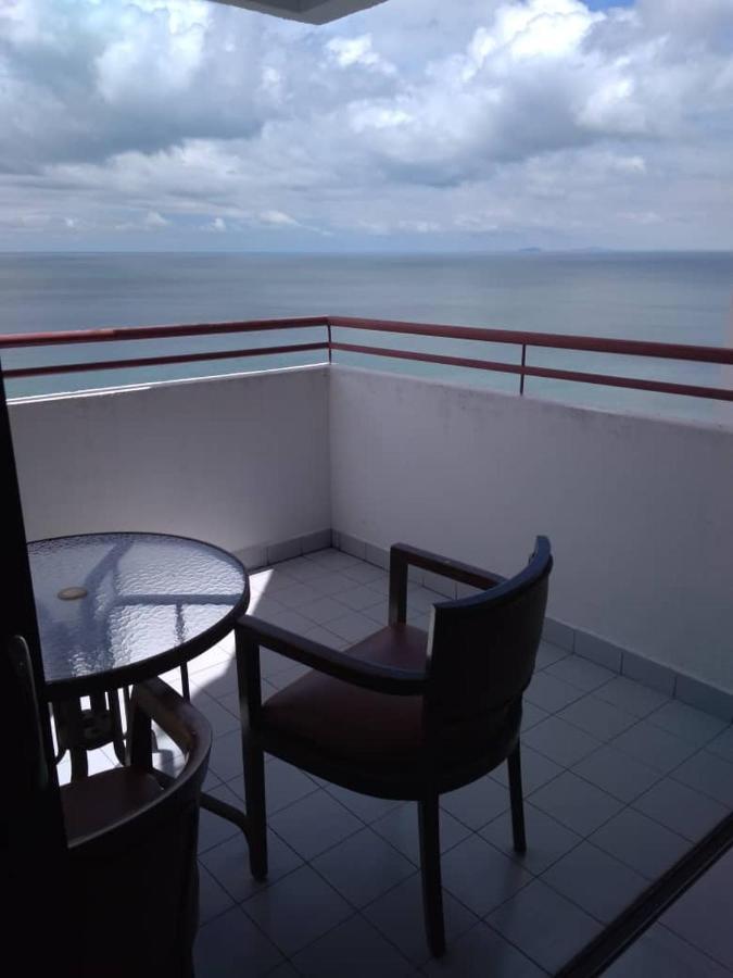 The Barn Private Home @ Sri Sayang Apartment Batu Ferringhi Exterior foto